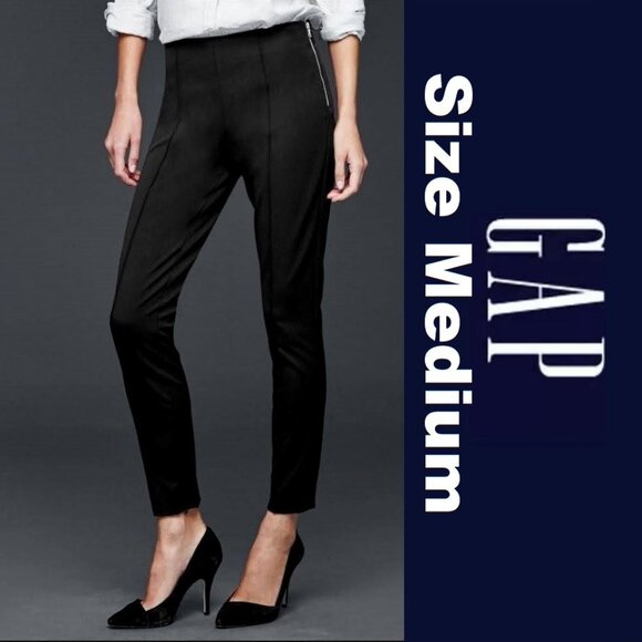 GAP Pants - GAP Size Medium Skinny Pants Black Side Zipper Tapered at the bottom